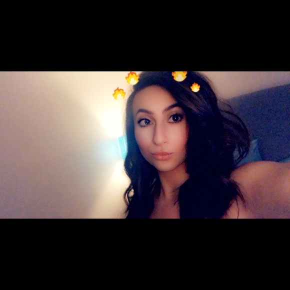 Meet your Posher, Samantha - Picture 1 of 1